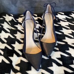Zara Woman navy blue heels, size 6 1/2